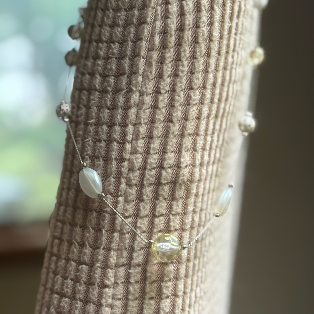 Minimalist Silver Necklace with Pearl and Gold Accents